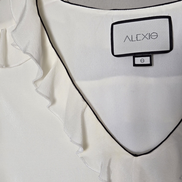 Alexis 100% Silk Cream Ruffle V-Neck Women's Long Sleeve Libbie Blouse Top Small - Picture 8 of 11